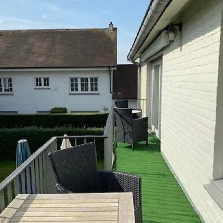 Apartment Fuer 4 Personen Und 1 Kind In Knokke-heist, Flandern Knokke-Heist